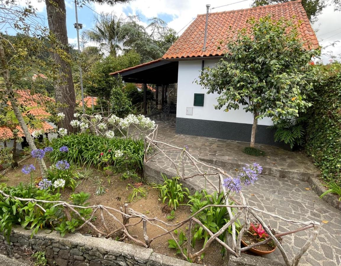 Casas De Campo Do Pomar B&B - Self Check-In Santana  Esterno foto