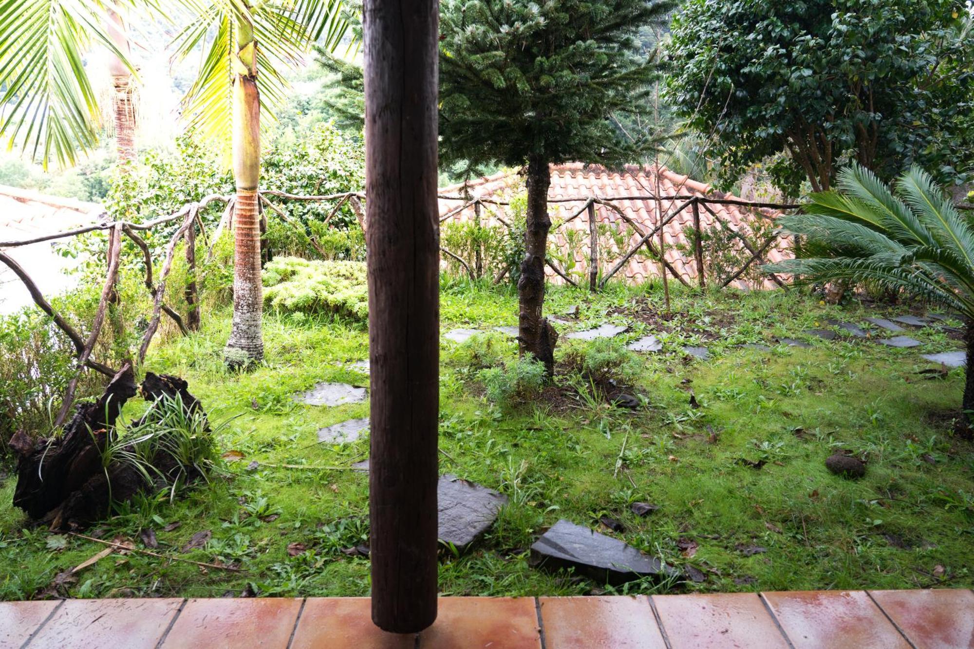 Casas De Campo Do Pomar B&B - Self Check-In Santana  Camera foto